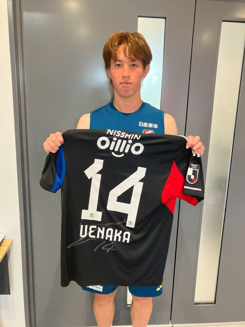 ①出場選手直筆サイン入り 選手支給ユニフォーム 各1枚
