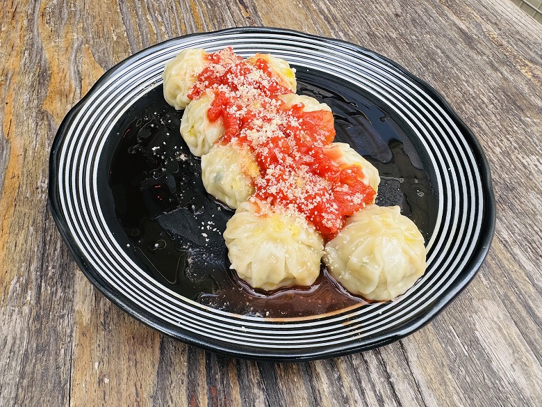 トマトチーズ餃子（8個）